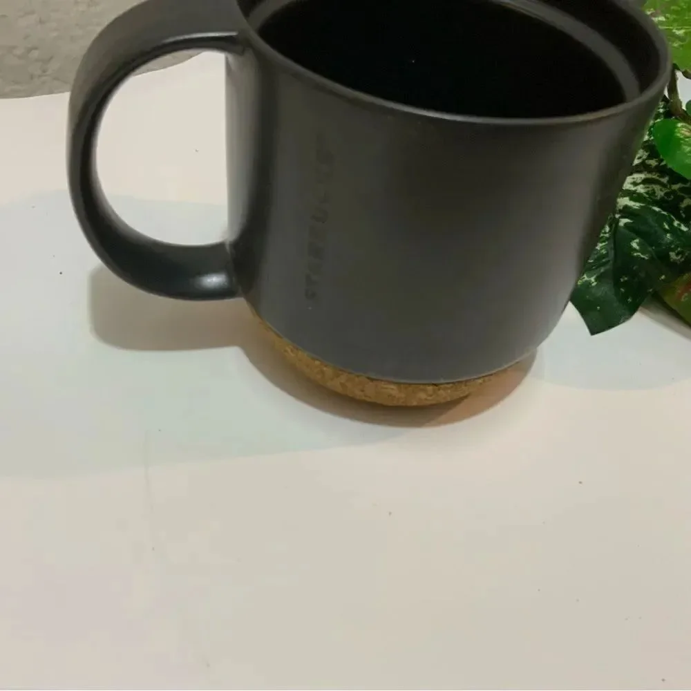Starbucks ceramic travel mug cork bottom